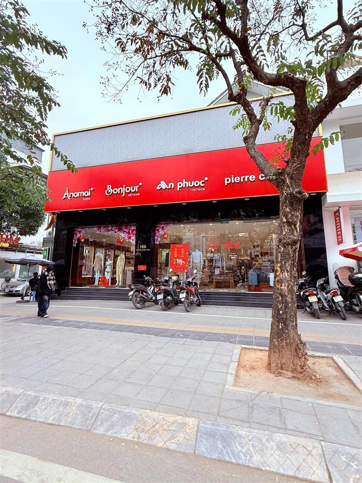 Bán nhà mặt phố nguyễn khánh toàn  cầu giấy  220m2  mt 12m bề thế lô góc vỉa hè 10m kinh doanh