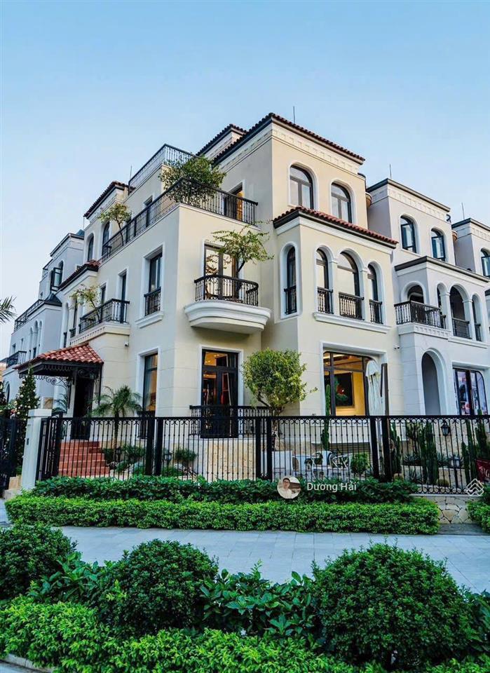 Bán đất xây biệt thự kđt yên hòa  cầu giấy  dt 323m2 * 30m  vỉa hè 3 thoáng view công viên