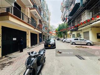 Bán nhà phạm văn đồng  xuân đỉnh  108m 7 tầng thang máy ô tô 7 chỗ qua nhà gần cv hòa bình