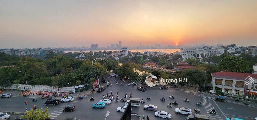Bán nhà nhật chiêu  tây hồ  dt 110m mt 8m lô góc 3 thoáng ô tô kdvp an sinh một nhà ra hồ tây