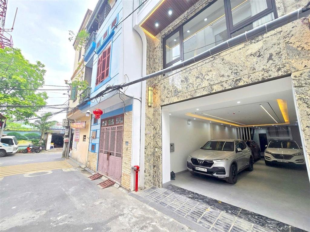 Bán nhà ngõ 381 nguyễn khang  cầu giấy  96m  6 tầng  full nội thất thang máy ô tô đỗ