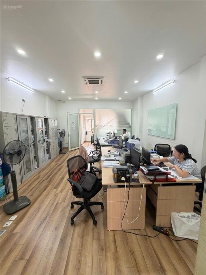 Bán nhà nghĩa đô mặt phố kdvp  105m 7 tầng thang máy vỉa hè  dòng tiền sẵn 100tr/th