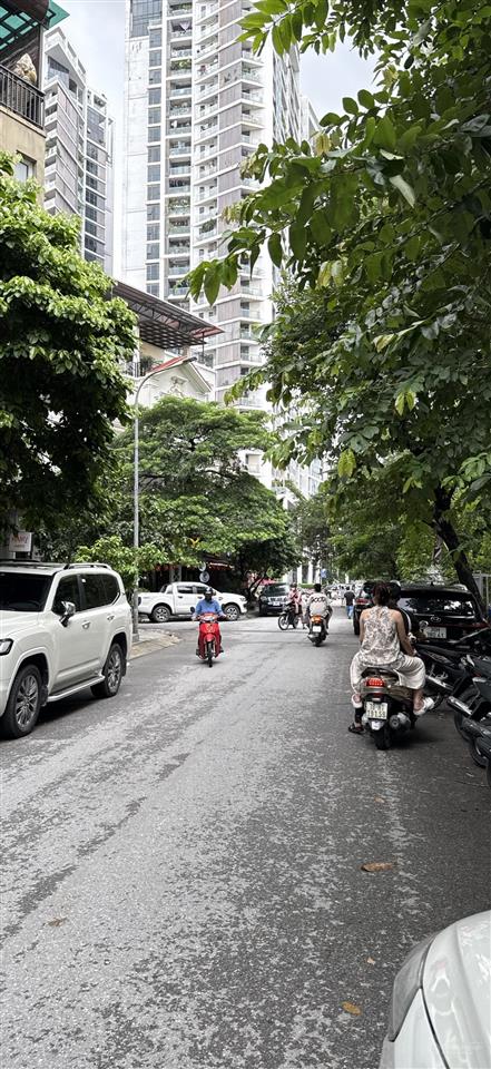 Bán nhà riêng phố kim mã  ba đình  40m  3 pn  4 tầng full nội thất ở ngay  ô tô gần