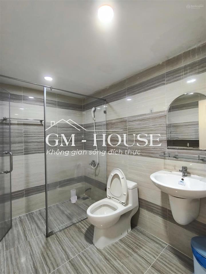 Khai trương căn hộ thang máy hầm xe gần d5 đi bộ qua gtvt, hutech và ngoại thương