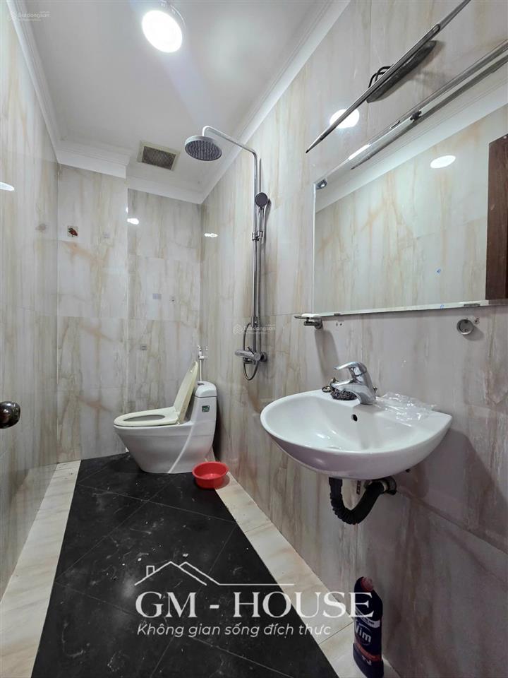 Cho thuê phòng ban công siêu rộng gần vlucs3 tại bình lợi