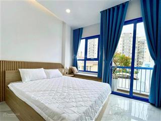 Cho thuê phòng ban công máy giặt riêng ngay d5 ngã tư hàng xanh thuận tiện qua các quận trung tâm