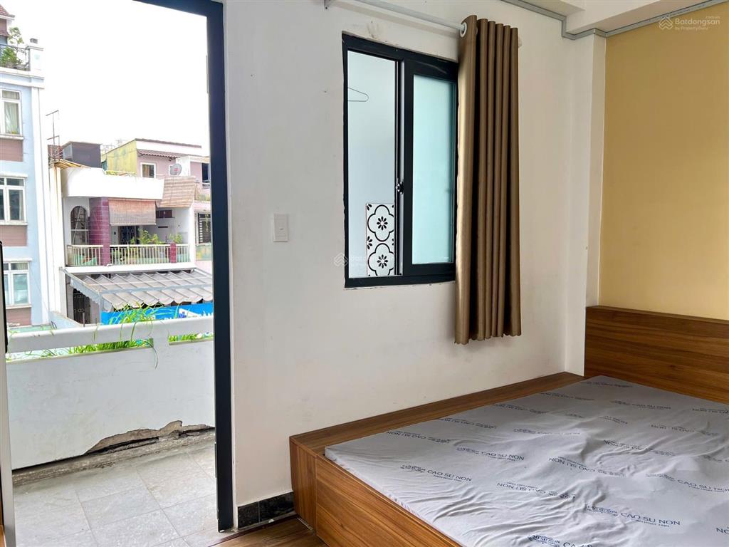 Cho thuê cc mini ban công rộng 30m2 tách bếp, giá chỉ 5,7 triệu/tháng