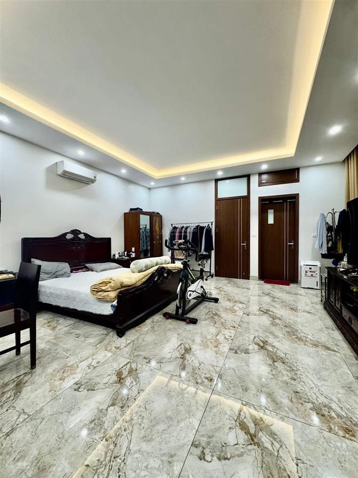 Biệt thự siêu đẹpphố định côngvỉa hèdt 90m x5t nhỉnh 39 tỷthang máylô góc 3 thoángkinh doanh