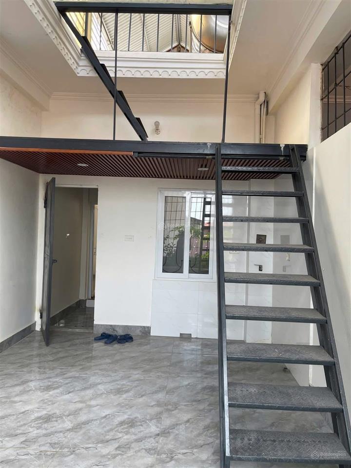 Vương thừa vũdt 40m x5t giá nhỉnh 9tỷnhà đẹp cực gần phốkhu quân đội2 mặt thoáng vĩnh viễn