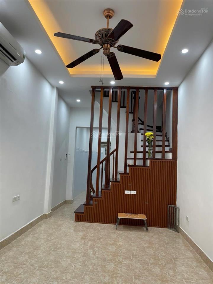 Siêu hiếm vương thừa vũ 50m2x5t giá nhỉnh 9 tỷ  nhà cực đẹp gần ô tô ngõ ba gác tránh  2 thoáng