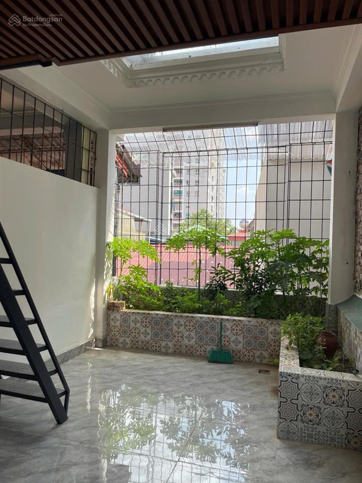 Siêu hiếm vương thừa vũ 50m2x5t giá nhỉnh 9 tỷ  nhà cực đẹp gần ô tô ngõ ba gác tránh  2 thoáng