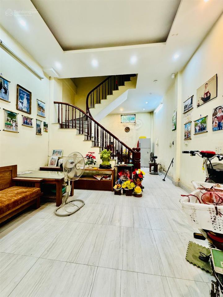 Quan nhân thanh xuân dt 45m2x5t nhỉnh 8 tỷ mặt ngõ thông, kinh doanh cực gần ôtô, nhà đẹp chắc chắn