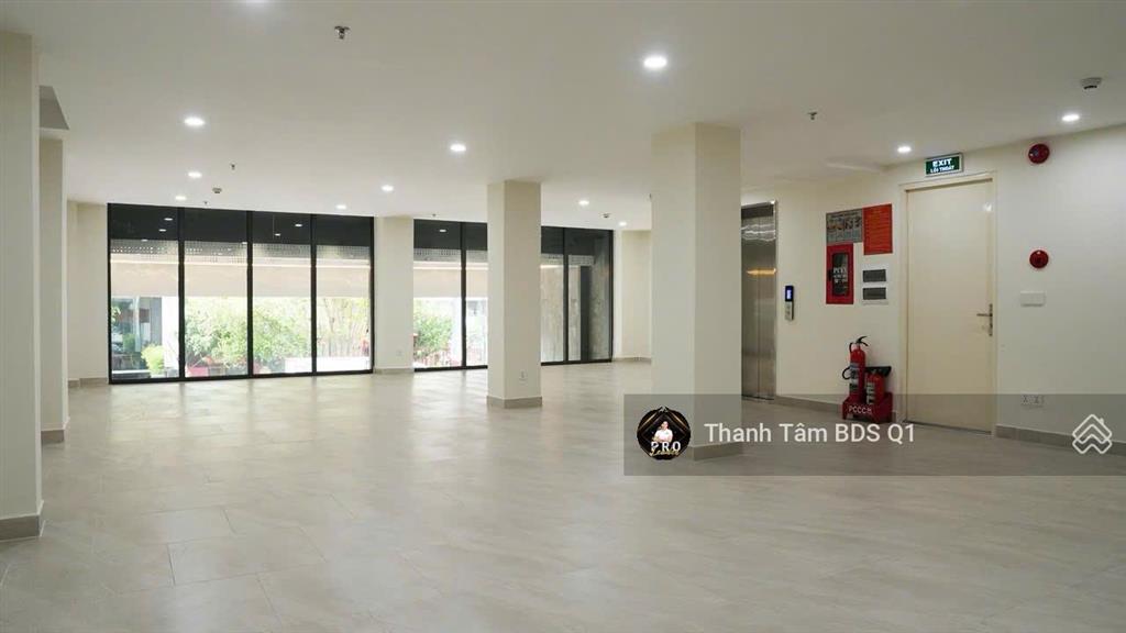 Bán nhà mặt tiền khủng 11.5m ngay hoàng việt, 4 tầng, thuê 100 triệu/tháng, 24,5 tỷ