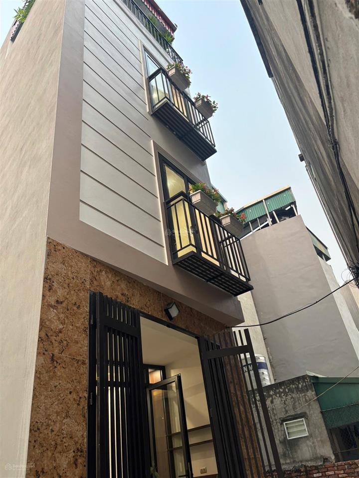 Bán nhà mới xây cổ bi, gia lâm, full nội thất 4pn, chỉ 6.3 tỷ