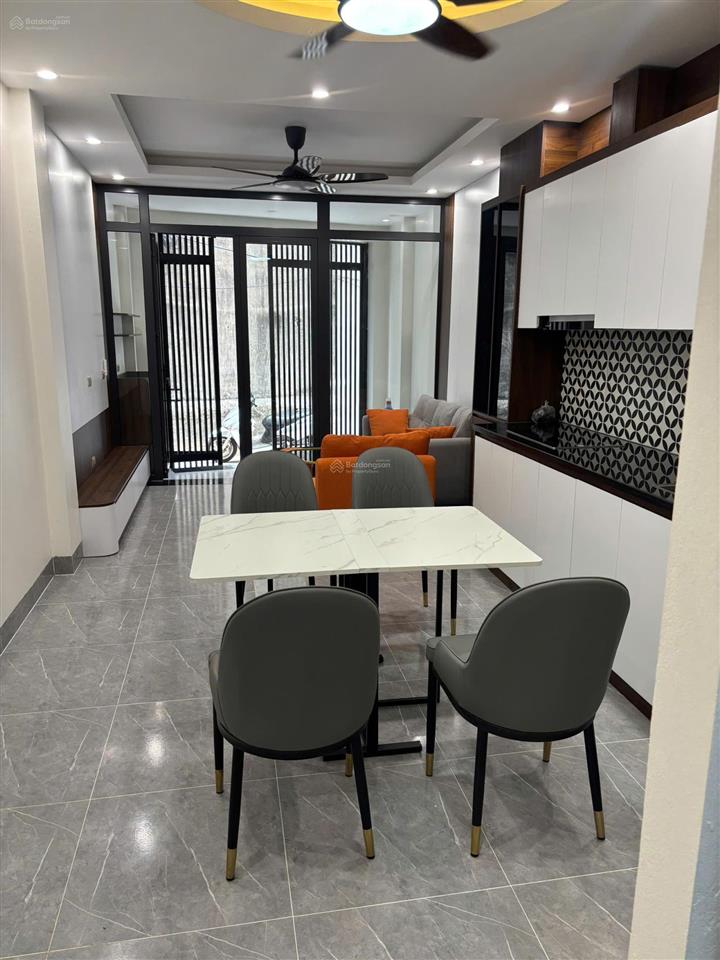 Bán nhà mới xây cổ bi, gia lâm, full nội thất 4pn, chỉ 6.3 tỷ