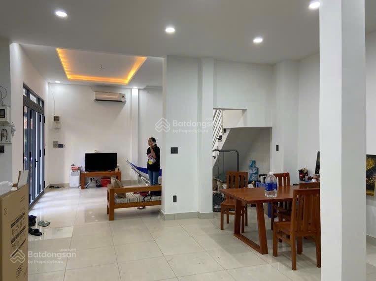 Bán nhà ngay mặt phố an dương vương, 18,2 tỷ, 65,7m2, mặt tiền 11m, chính chủ