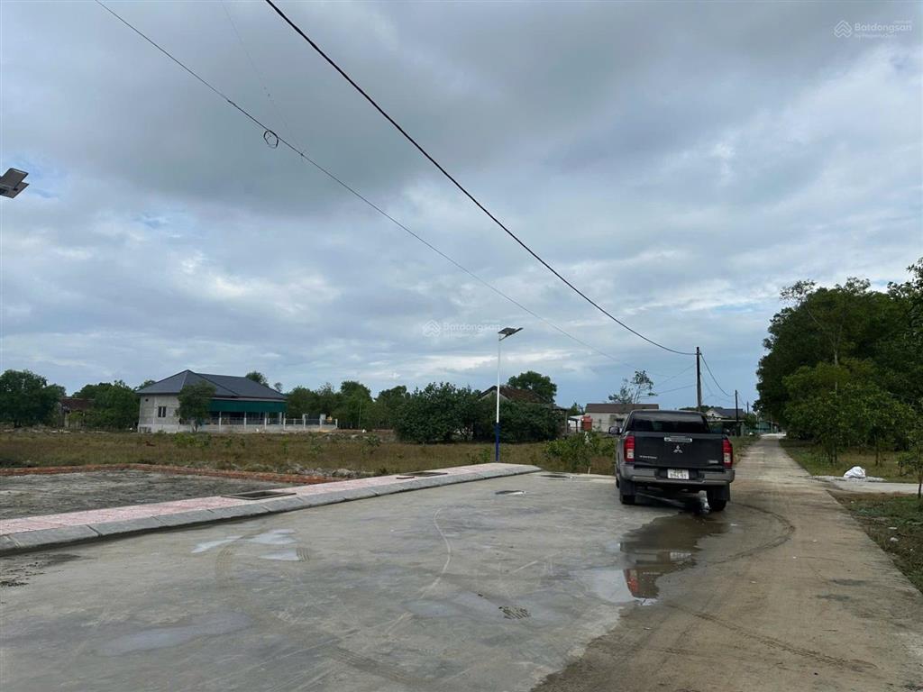 7,5x20m full thổ cư đất biển nam cửa việt chỉ 380tr/lô. vị trí đẹp hạ tầng tốt pháp lý chuẩn