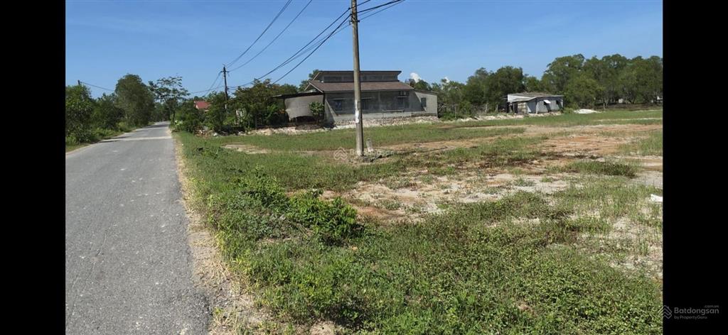 Hơn 4 tỷ đất rộng 4300m2 mặt đường đh43 chạy thẳng bãi tắm triệu cơ, cảng mỹ thủy