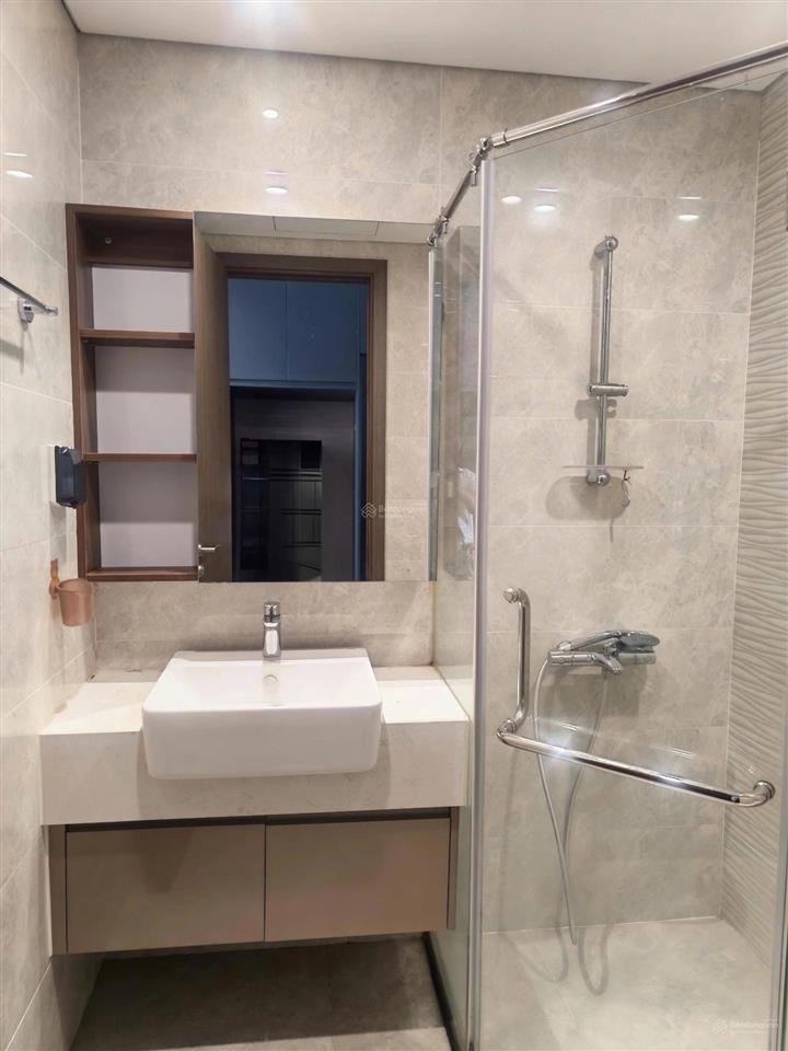 Hiếm!! căn 2n2vs full đồ giá chỉ 15triệu tại westpoint