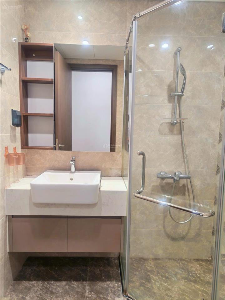 Hiếm!! căn 2n2vs full đồ giá chỉ 15triệu tại westpoint
