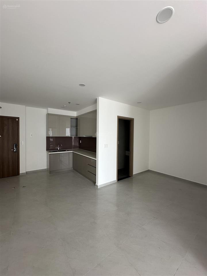 Chủ nhà dễ thương cho thuê căn 63m2 1pn + 1 mt, giá thuê 5.5 triệu/tháng, nhà sẵn, view hồ bơi