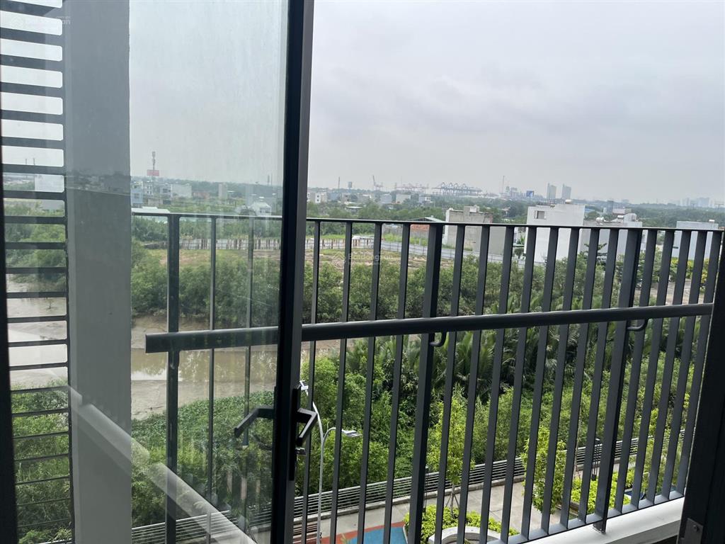 Chị chủ dễ thương cho thuê căn 73m2 2pn2wc mt, 6.5 triệu/tháng, có rèm máy lạnh, bếp, máy hút mùi