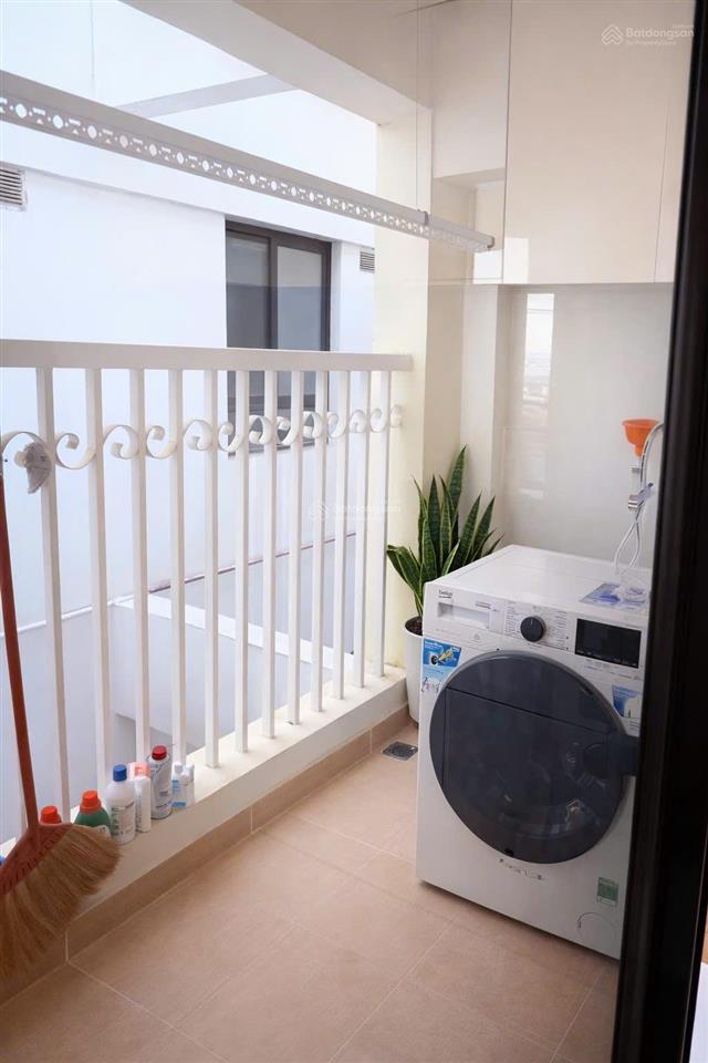 Cho thuê ch 2pn block ea1 era town view sông 11tr/tháng