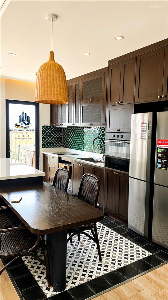 Cho thuê era town 2pn  85m² ban công dài, view sông 13,9 triệu/tháng