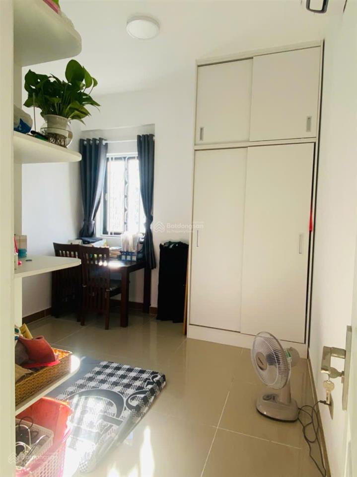 Bán căn góc era town b4  65m  2pn  2wc  sổ hồng  3,299 tỷ