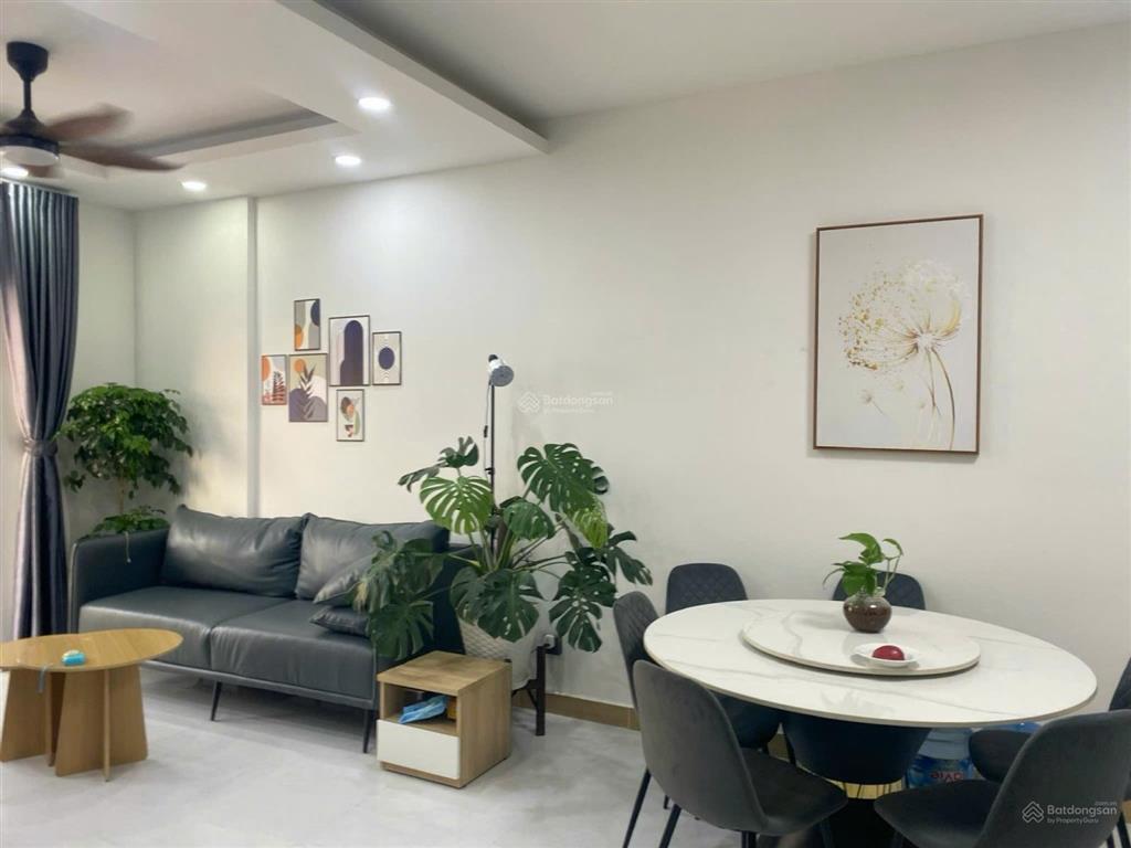 Bán căn hộ era town q7  90m  3pn  2wc  giá 4,3 tỷ  vay vietcombank 70%