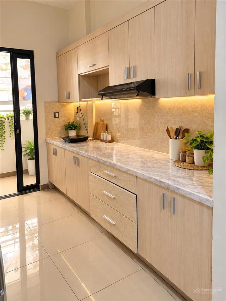 Bán căn hộ 2pn view sông 85m2 block a chung cư era town