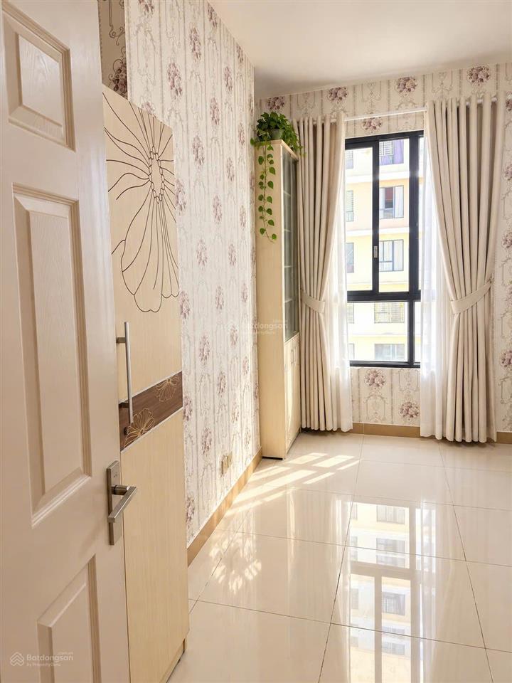 Bán căn hộ 2pn view sông 85m2 block a chung cư era town