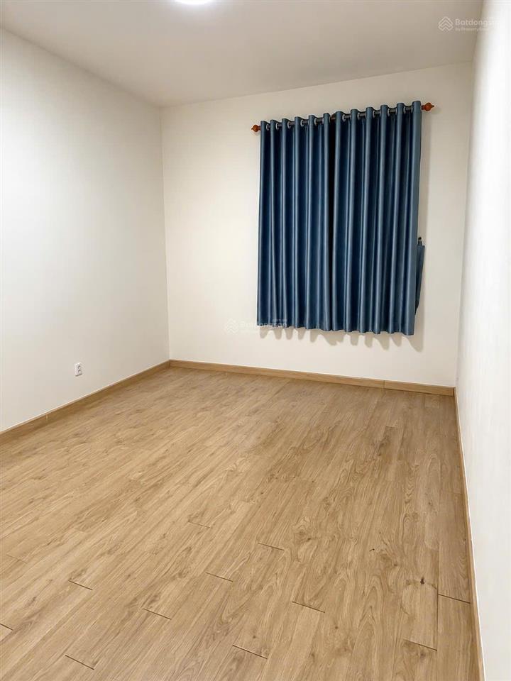 Cho thuê era town q7  90m  2pn  9 triệu 999 /tháng