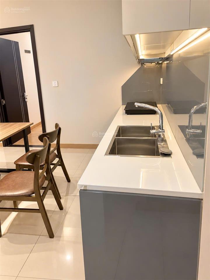 Cho thuê era town q7  90m  2pn  9 triệu 999 /tháng