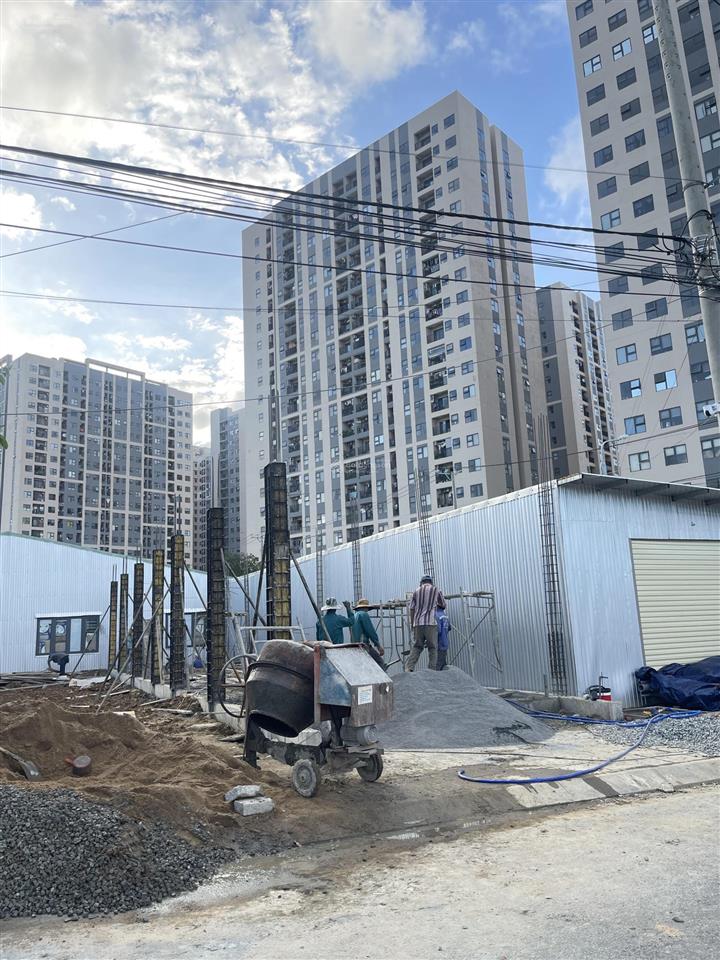 Đường huỳnh dạng kđt lakeside  sát chung cư ori thông đường nguyễn tất thành