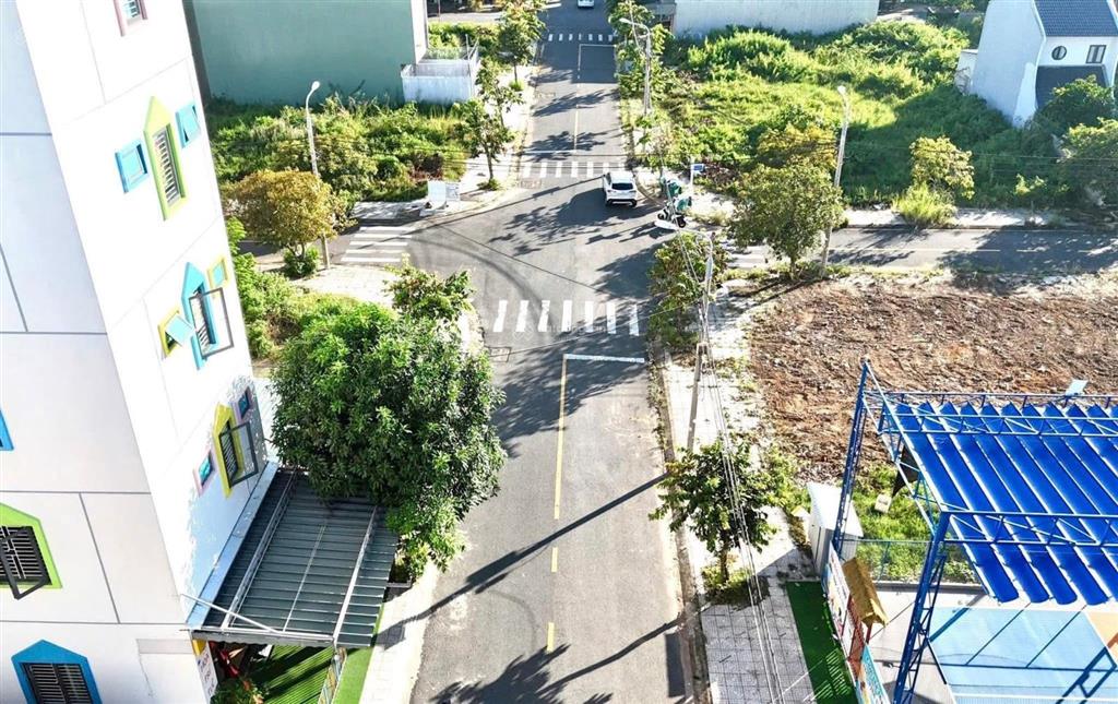 Nguyễn thành long ngang 6m kđt lakeside sát dãy shophouse đường 15m