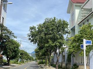 Trung lập 16 gần sát góc trần văn quế tiện ích lớn, dân cư đông đúc giá rẻ nhất khu vực