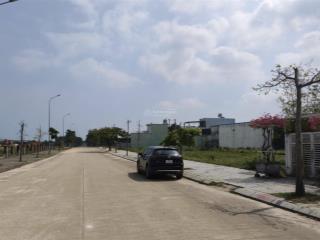 Lô đất hiếm đường 10,5m kẹp lối thoát hiểm