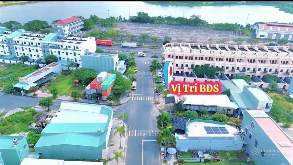 Lô góc đường 10,5m duy nhất tại kđt lakeside dt khủng 317,5m2