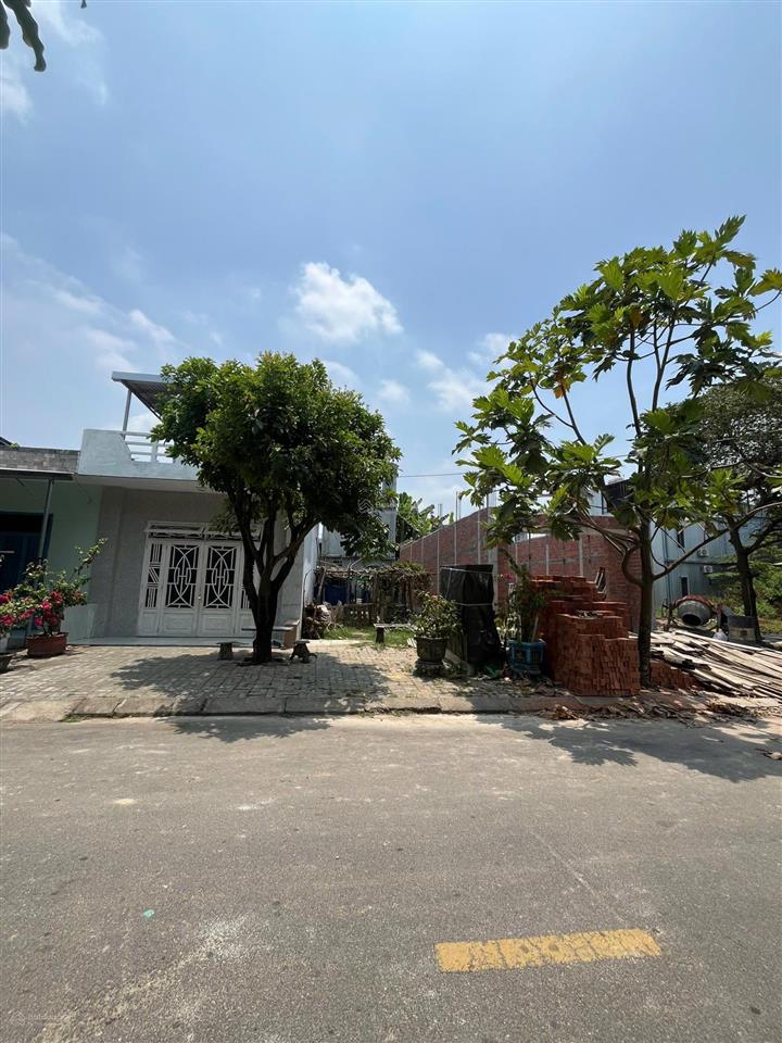 Đường 7,5m đồng cửa 7 cách biển 400m, gần ubnd và trạm y tế phường hải vân giá chỉ 3,7 tỷ