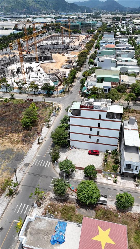 Đường 7,5m lê thương cách chung cư ecolife chỉ 20m, vị trí kinh doanh đắc địa