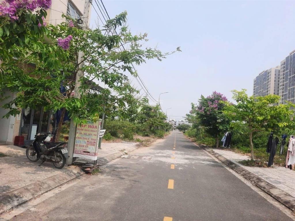 Trung lập 8 ngay chân 10 tòa chung cư ori giá chỉ 3,7 tỷ