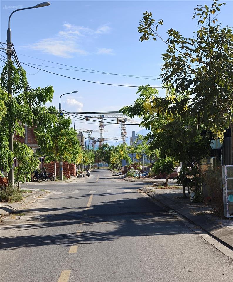 Võ tự view hồ bàu tràm chỉ 3 tỷ 200 triệu  lô sạch đẹp, ko lỗi phong thuỷ