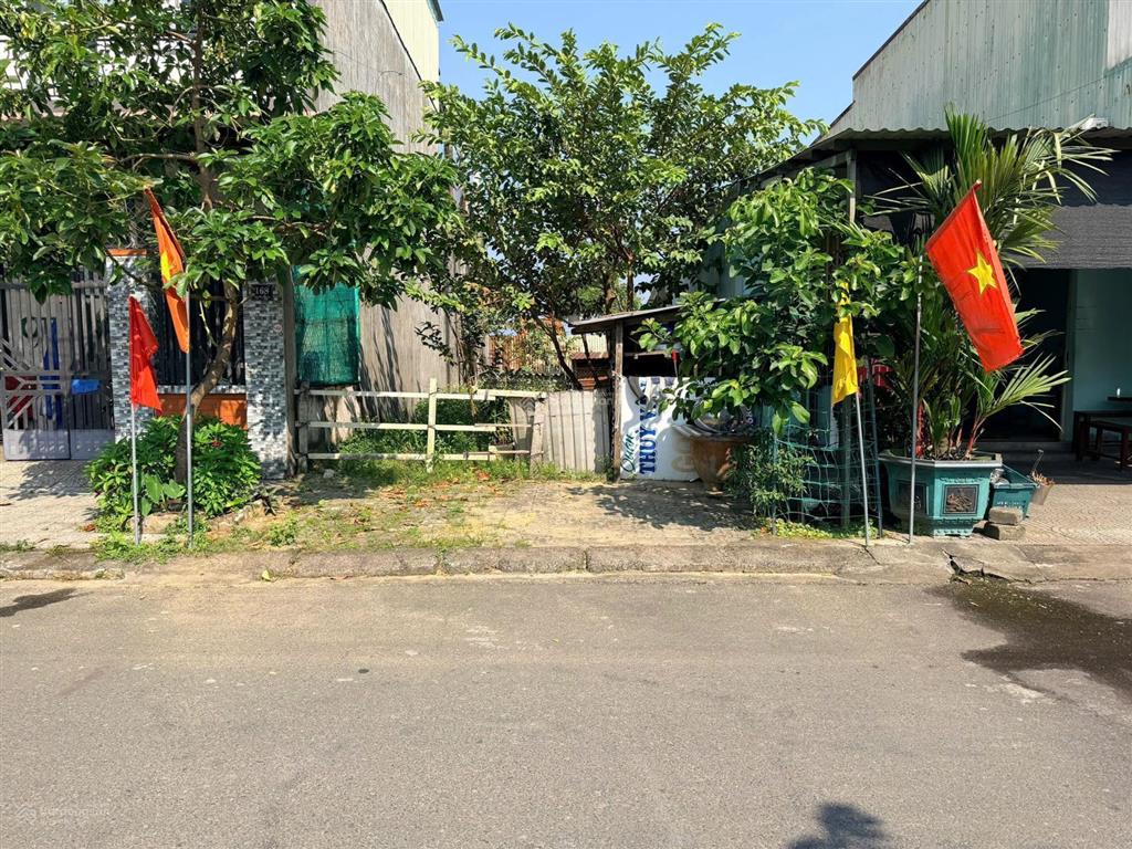 Trương hoàn đối diện chợ, giá tốt trong khu vực chỉ 3 tỷ 2x
