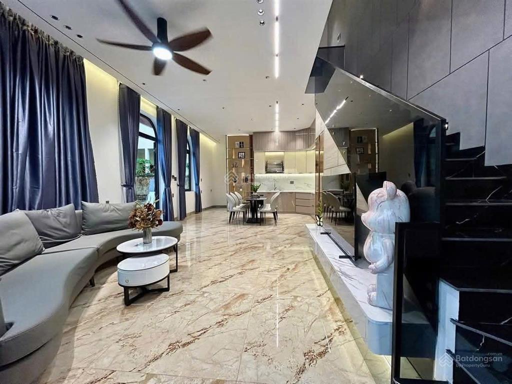 Nhà mới 3 tầng góc 2 mặt tiền thông biển xuân thiều chỉ 150m