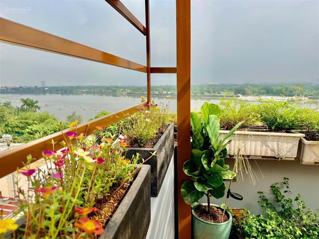 Bán căn hộ dịch vụ 244m2, 118 tỷ, đường số 1, thảo điền, q2, view đẹp, giá ưu đãi