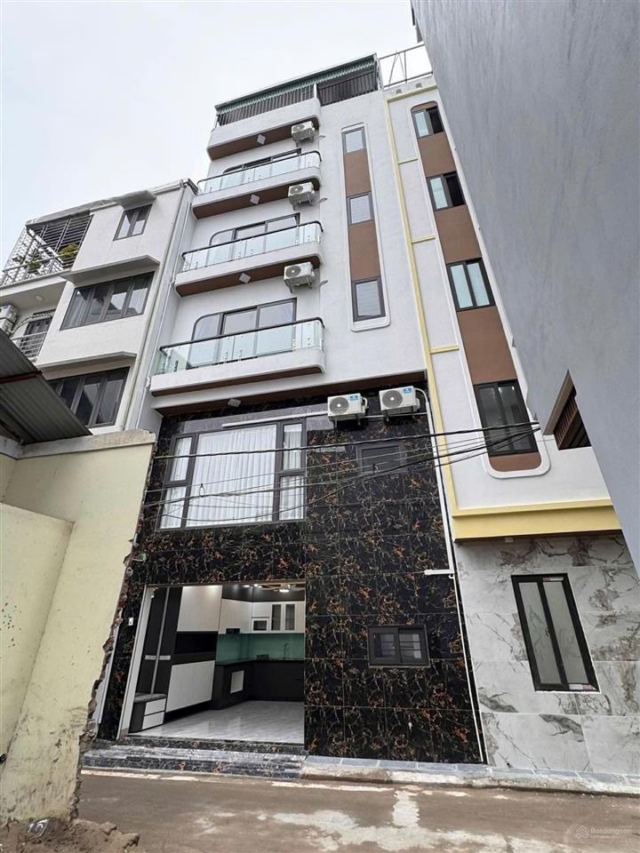 Cho thuê nhà nguyên căn 6 tầng bát khối  long biên  full nội thất  16tr/1 tháng