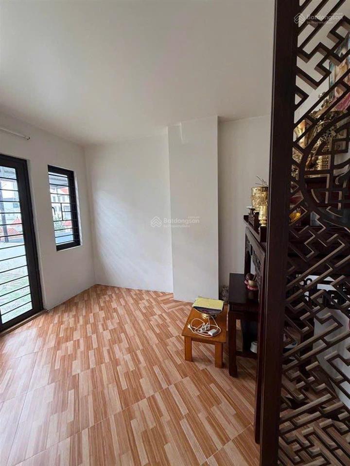 15tr/th. cho thuê nguyên căn ngọc thụy ngõ ô tô dt 40m² x 5t 4 ngủ full nt. 0856 567 ***