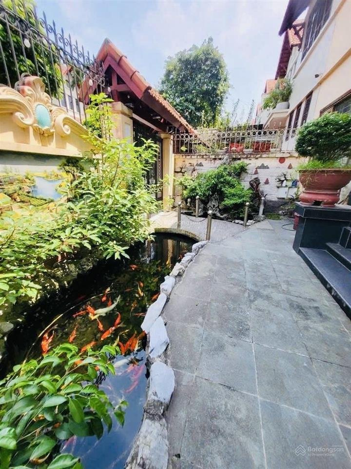Cho thuê biệt thự sân vườn việt hưng 200m² full nội thất, làm văn phòng, ở sướng. giá 35tr