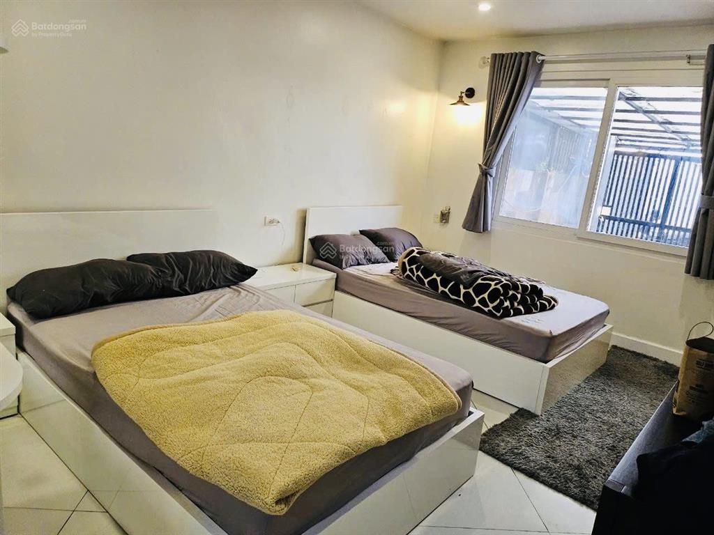 Biệt thự sân vườn ngọc thuỵ view sông hồng, đón nắng và gió, sống ở đây thọ thêm 10 năm.